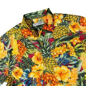 Tommy Bahama Floral The Coconut Point Hawaiian Tropical Button Up Shirt Small
